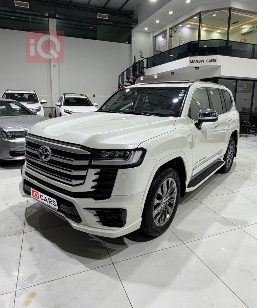 تويوتا لاندكروزر